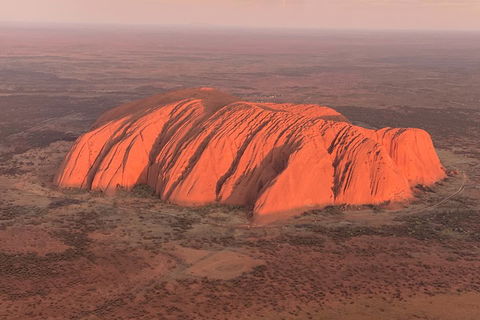 Scenic Flight: Uluru & Kata Tjuta - Accommodation Burleigh 2