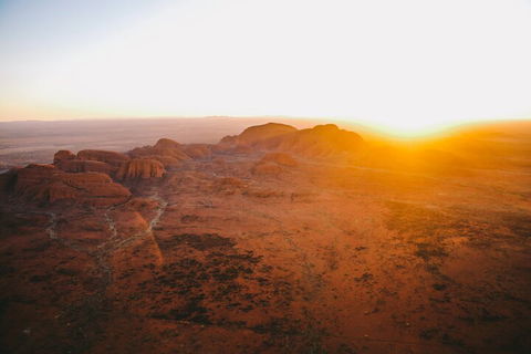 Scenic Flight: Uluru & Kata Tjuta - Accommodation Burleigh 4