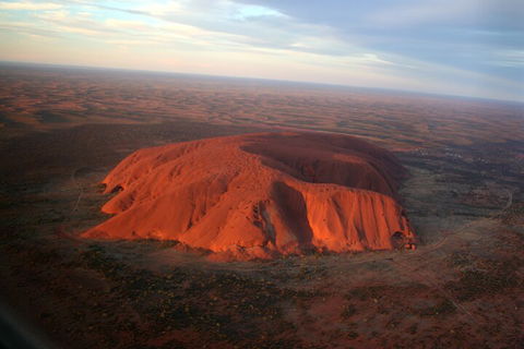 Scenic Flight: Uluru & Kata Tjuta - Accommodation Burleigh 5