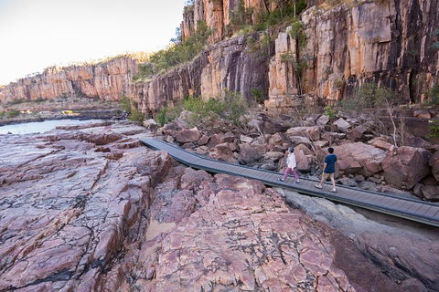 Katherine Day Tour From Darwin Including Katherine Gorge Cruise - Accommodation Burleigh 2
