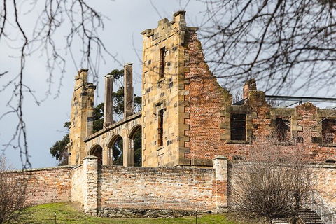 Grand Port Arthur With Guided Isle Of The Dead Tour - Accommodation Burleigh 0