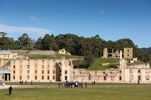 Grand Port Arthur With Guided Isle Of The Dead Tour - Accommodation Burleigh 2