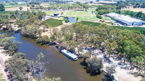 Swan Valley Gourmet Wine Cruise From Perth - Accommodation Burleigh 4