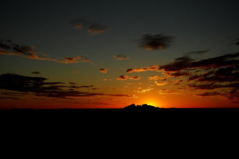 Helicopter Scenic: Extended Uluru & Kata Tjuta - Accommodation Burleigh 4