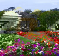 Hobart City Sightseeing Tour Including MONA Admission - Accommodation Burleigh