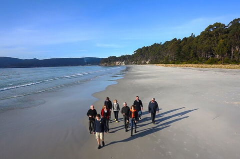 Bruny Island Traveller - Gourmet Tasting And Sightseeing Day Trip From Hobart - Accommodation Burleigh 5