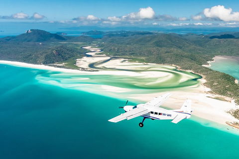 Scenic Flight - Great Barrier Reef, Heart Reef, Whitehaven Beach & Hill Inlet! - Accommodation Burleigh 5