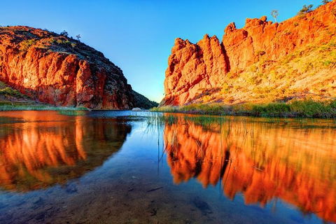 West MacDonnell Ranges Day Trip From Alice Springs - Accommodation Burleigh 2