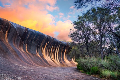 Wave Rock Private Tour - Accommodation Burleigh 2