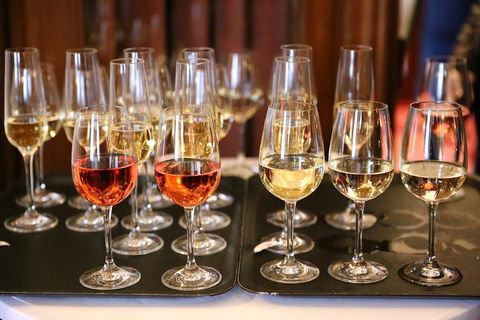 Yarra Valley Private Car Winery Tour And Chocolate.1-7 Passengers One Car Price - Accommodation Burleigh 3