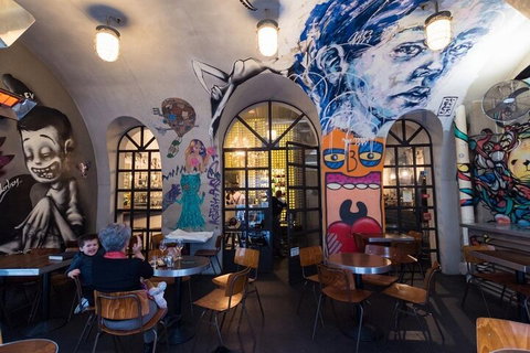 Nightlife In Melbourne: St Kilda - Accommodation Burleigh 4