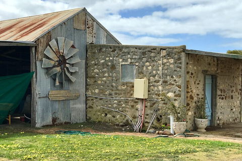 Kangaroo Island Half Day Food And Wine Trail Tour - Accommodation Burleigh 1
