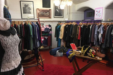 Urban Vintage Walking Tour - Accommodation Burleigh 0