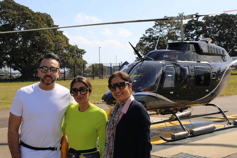 Helicopter Flight Over Sydney And Beaches - 20 Minutes - Accommodation Burleigh 4