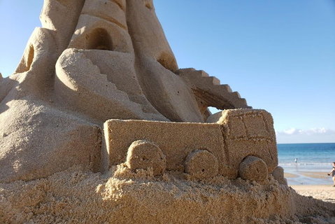 Sandcastle Workshops - Accommodation Burleigh 2