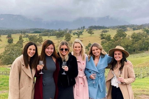 Taste Of The Blue Mountains - Lunch & Wine Tasting, Beer, Cider & Gin Tasting - Accommodation Burleigh 5