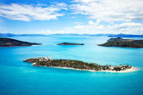 Whitehaven Beach And Daydream Island Cruise - Accommodation Burleigh 5