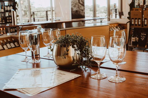 6 Day Esperance & Margaret River Adventure Tour - Accommodation Burleigh 2